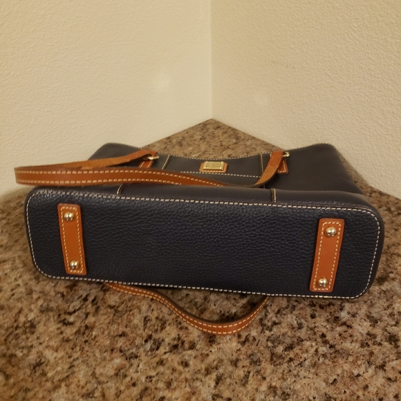 🌼Dooney & Bourke Bag Set🌼 - Picture 8 of 9